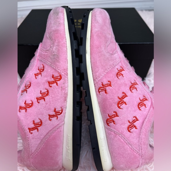 JUICY COUTURE Black Label Pink Velour Monogram Trainers - Picture 5 of 5